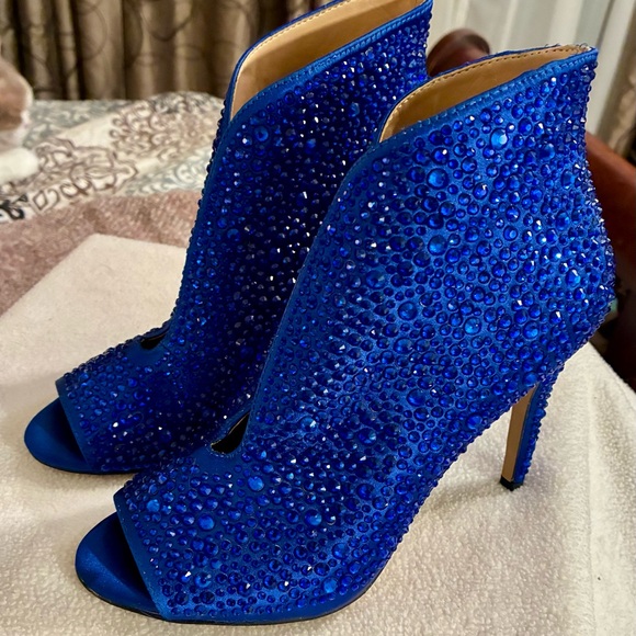 INC International Concepts Blue Sparkling Jeweled Heels-EUC Size 6M - Picture 2 of 6